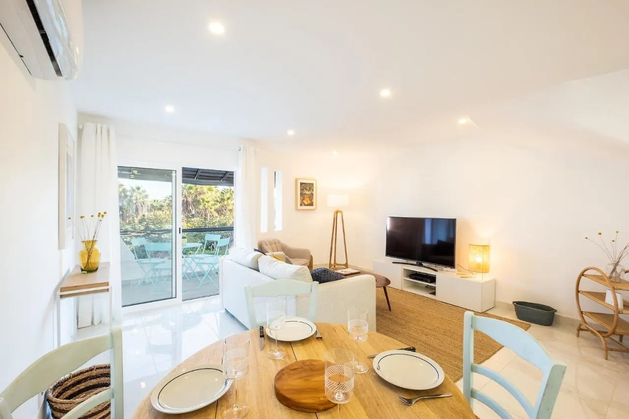 Beach Praia - Sleep 5 - Pool - Free Wi-Fi - Air Con Albufeira Apartament
