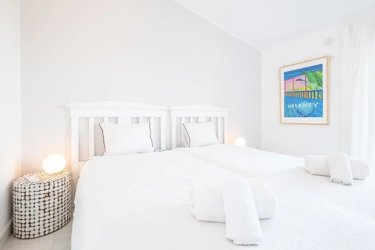 Beach Praia - Sleep 5 - Pool - Free Wi-Fi - Air Con Albufeira Apartament