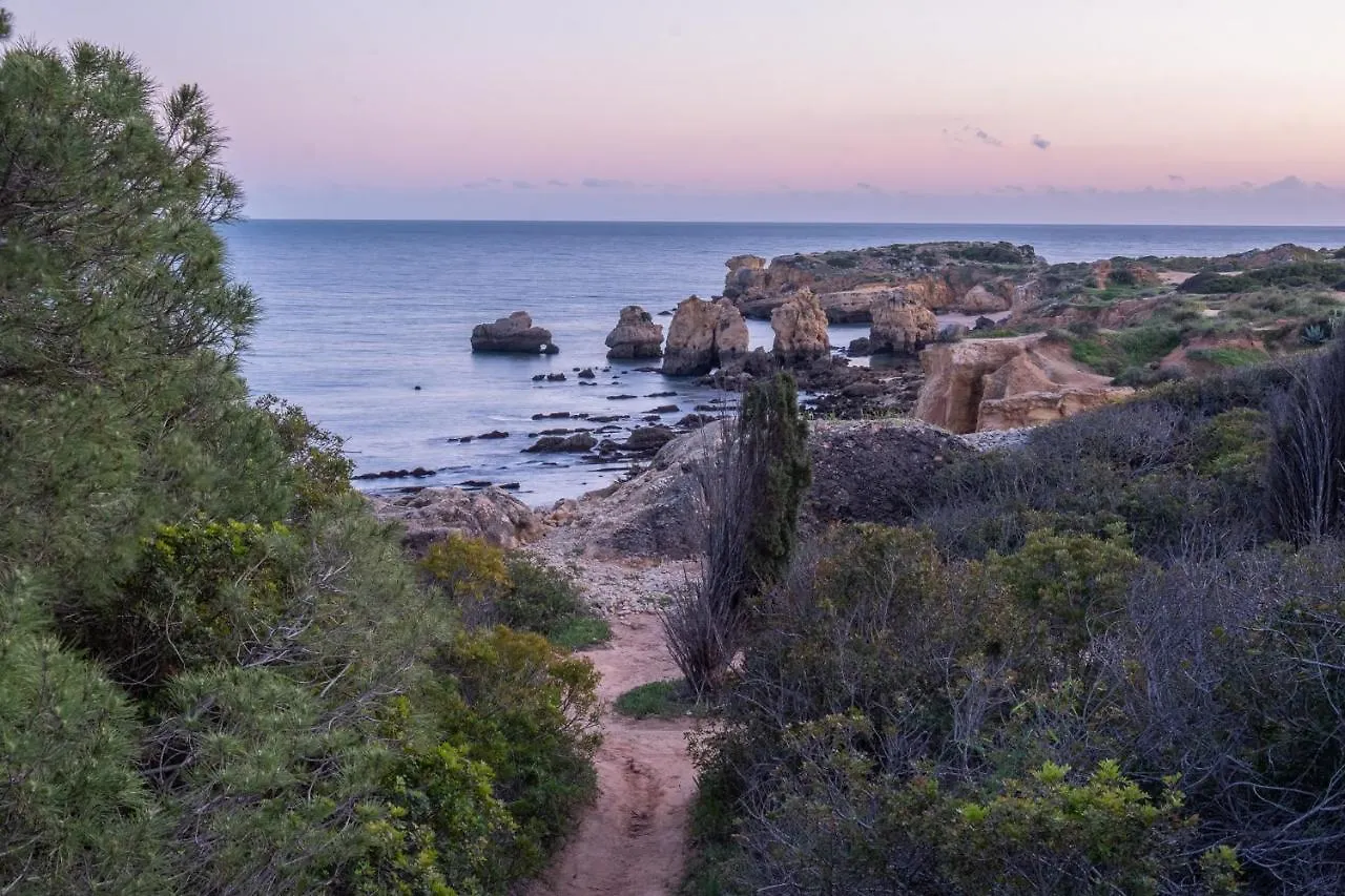 Beach Praia - Sleep 5 - Pool - Free Wi-Fi - Air Con Albufeira